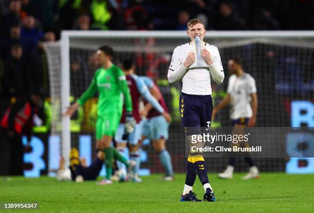 Jarrad Braithwaite of Everton looks dejected following their side's defeat in the Premier League match between Burnley and Everton at Turf Moor on...