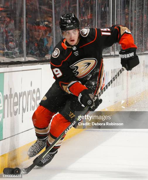 Troy Terry of the Anaheim Ducks skates with puck during the third period against the Calgary Flames at Honda Center on April 6, 2022 in Anaheim,...