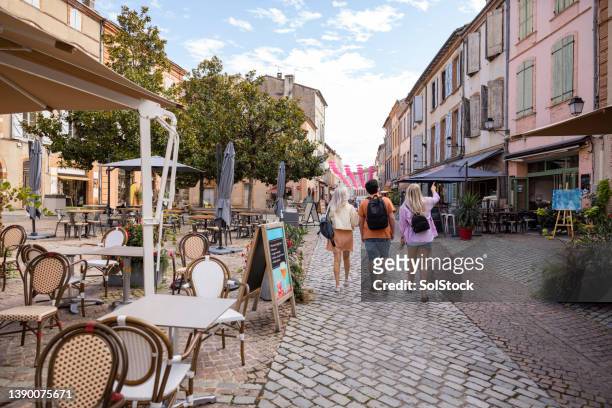 exploring french villages - toulouse stock pictures, royalty-free photos & images