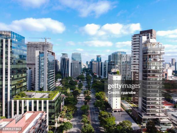 avenue faria lima a san paolo - sao paulo state foto e immagini stock