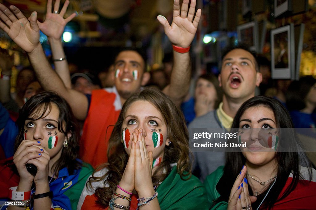 Italian football fans watch World Cup 2010