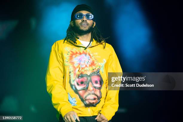 Amine Photos and Premium High Res Pictures - Getty Images