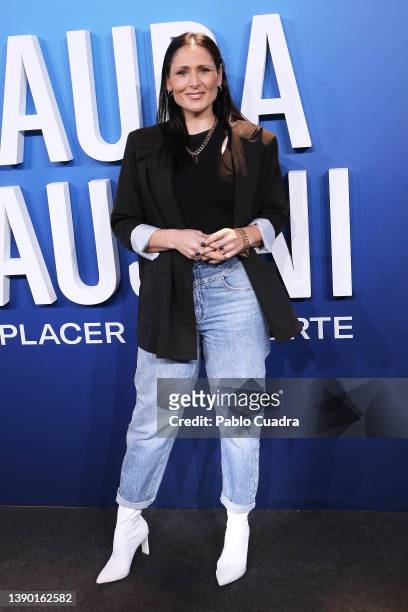 Spanish singer Rosa Lopez attends the 'Laura Pausini - Un Placer Conocerte' premiere at Capitol Cinema on April 07, 2022 in Madrid, Spain.