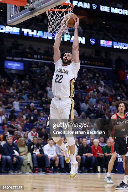 Larry Nance Jr. #22 of the New Orleans Pelicans dunks during the first half against the Portland Trail Blazers at the Smoothie King Center on April...