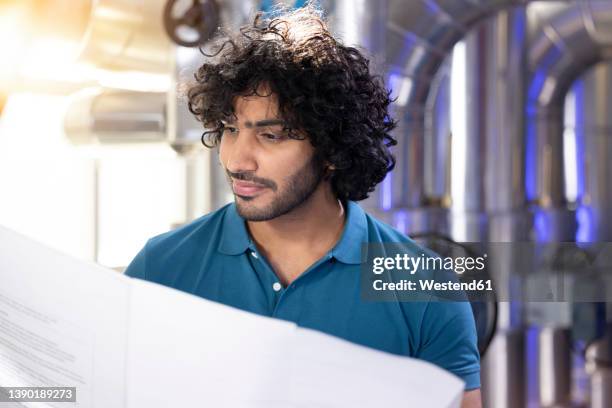 7,464 Indian Men Hair Style Photos and Premium High Res Pictures - Getty Images 7,464 Indian Men Hair Style Photos and Premium High Res Pictures - Getty Images