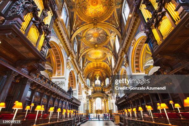 interior saint paul cathedral, - cathedral ceiling stock pictures, royalty-free photos & images