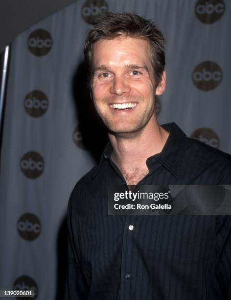 Actor Peter Krause attends the ABC Summer TCA Press Tour on July 29, 1999 at Ritz-Carlton Hotel in Pasadena, California.