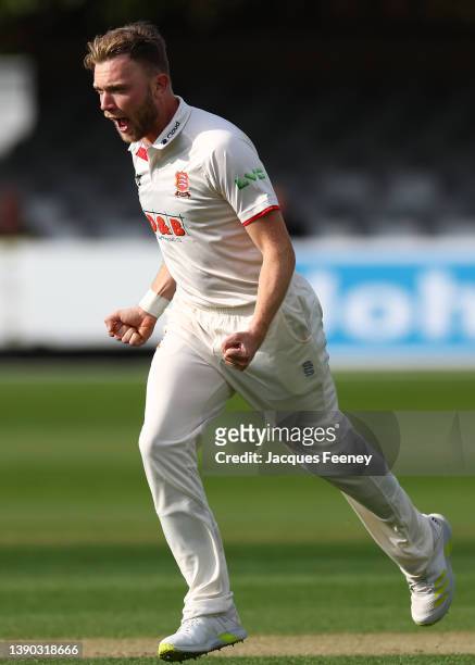 Sam Cook of Essex celebrates after bowling out Daniel Bell-Drummond of Kent during Day Two the LV= Insurance County Championship match between Essex...