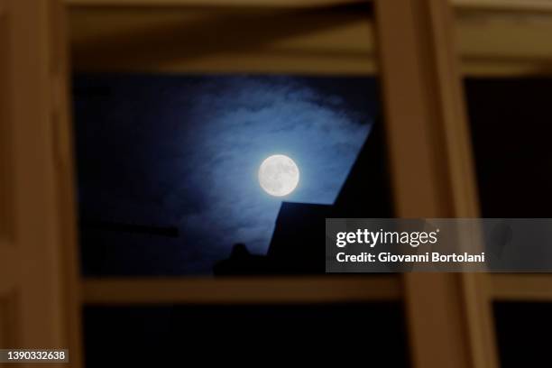 Window Moon Real 399 Full Moon Window Stock Photos, High-Res Pictures, and Images ...