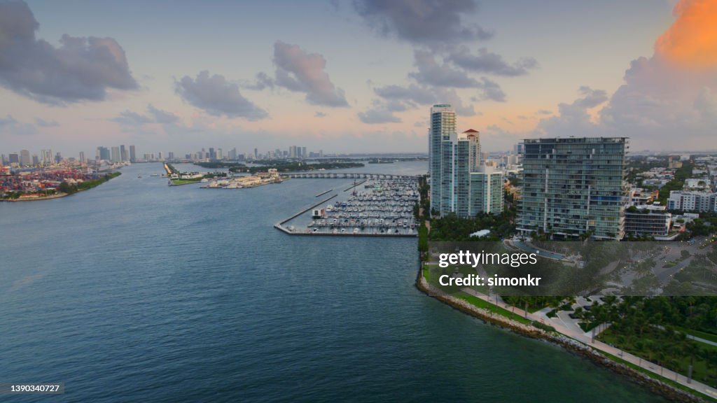 Point View Florida View Of South Pointe High-Res Stock Photo - Getty Images