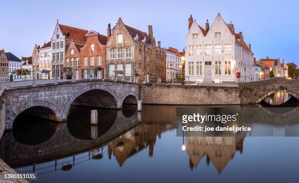 tranquil morning, bruges, flanders, belgium - belgium canal stockfoto's en -beelden