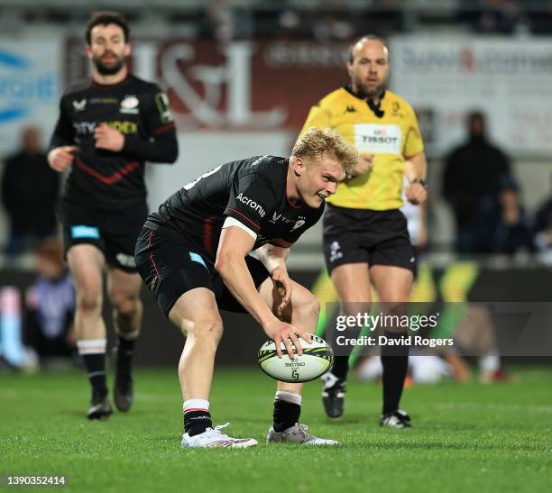 Ben Harris of Saracens scores their seventh try during the Challenge Cup match between Brive and Saracens at Stade Amedee-Domenech on April 08, 2022...