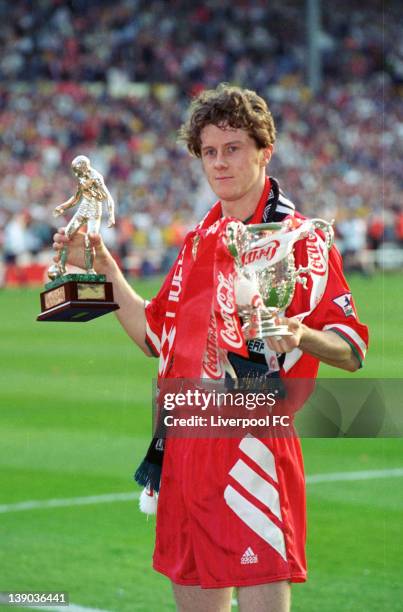 V Bolton Wanderers in the Coca Cola Cup Final at Wembley, game won 2-1. Liverpool's Steve McMananman celebrate winning the Coca Cola Cup and the Man...