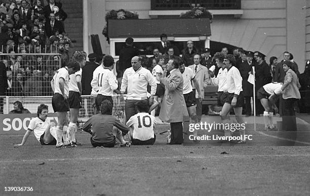League Cup final and Liverpool manager Bob Paisley talks to his players at the close of 90 minutes at Wembley as they prepare for extra time in the...