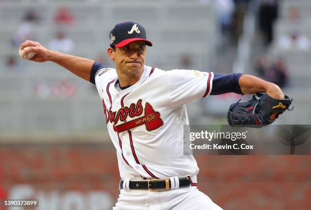 Charlie Morton of the Atlanta Braves pitches in the first inning against the Cincinnati Reds at Truist Park on April 08, 2022 in Atlanta, Georgia.