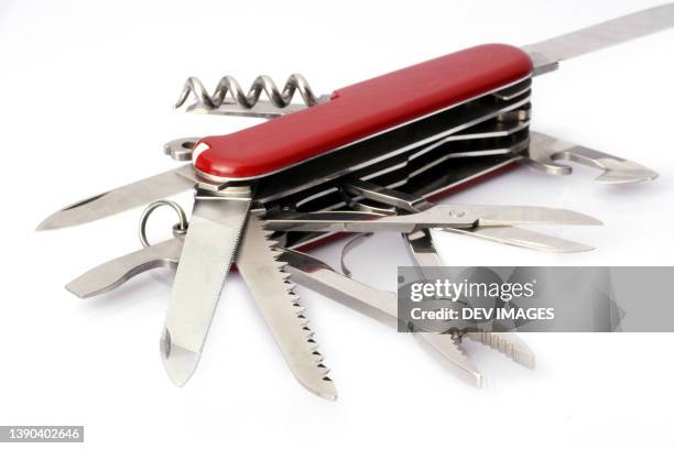 close up of multi purpose knife - coltellino svizzero foto e immagini stock