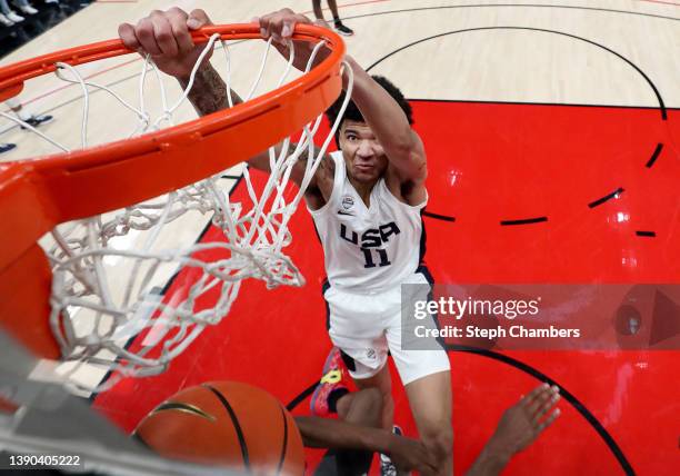 Kel'el Ware of USA Team dunks in the second half against World Team during the Nike Hoop Summit at Moda Center on April 08, 2022 in Portland, Oregon.