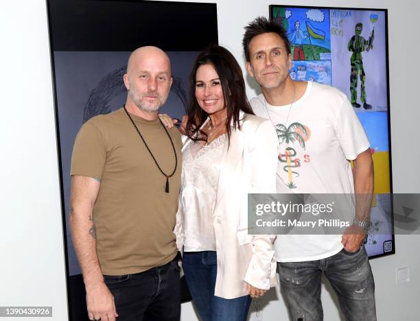 Sonny Mayo, Kerri Ann Kimball and West Geer attend the NFTS for Ukraine event at The Gall3ry by Koll3ctiff on April 08, 2022 in Venice, California.