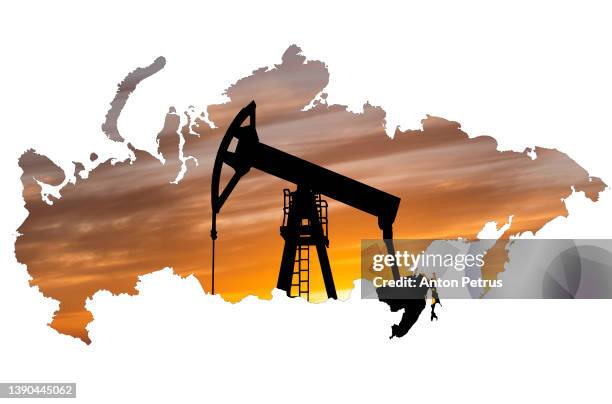 oil pump on the background of of the map of russia - russian culture stockfoto's en -beelden