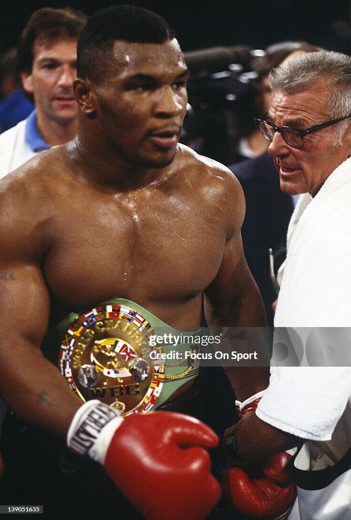 Trevor Berbick v Mike Tyson