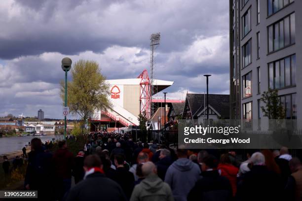 Nottingham Forest fans arrive at the stadium prior to the Sky Bet Championship match between Nottingham Forest and Birmingham City at City Ground on...