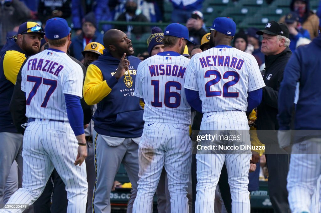 Milwaukee Brewers v Chicago Cubs