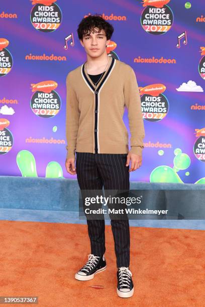 Bryce Gheisar attends the Nickelodeon's Kids' Choice Awards 2022 at Barker Hangar on April 09, 2022 in Santa Monica, California.