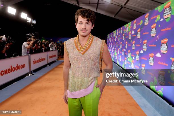 Charlie Puth attends the Nickelodeon's Kids' Choice Awards 2022 at Barker Hangar on April 09, 2022 in Santa Monica, California.