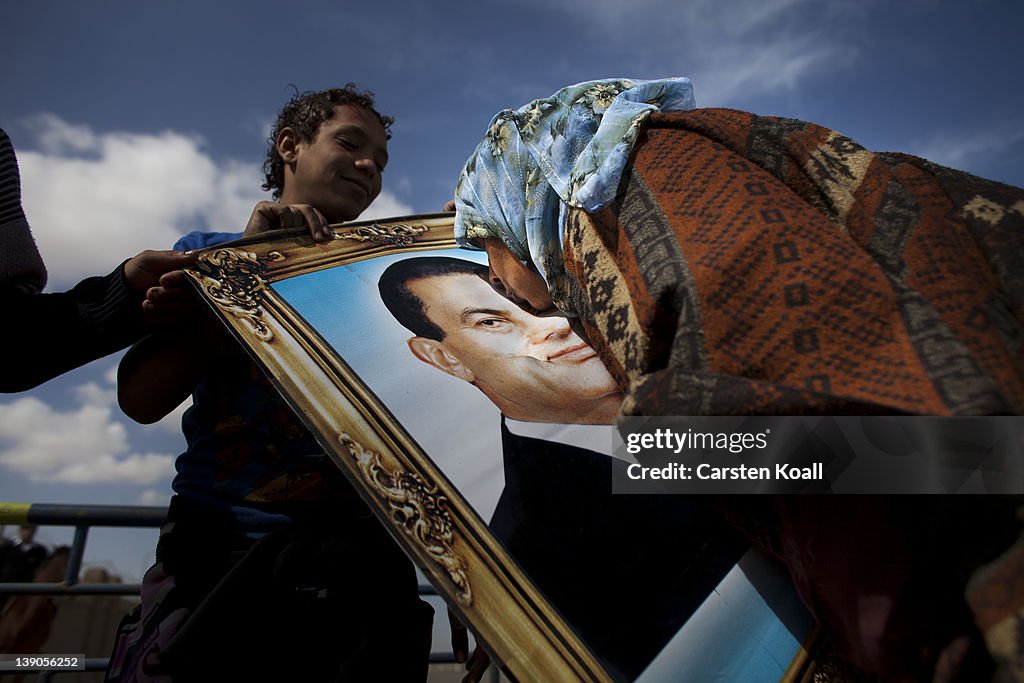 Former President Hosni Mubarak's Trial Continues