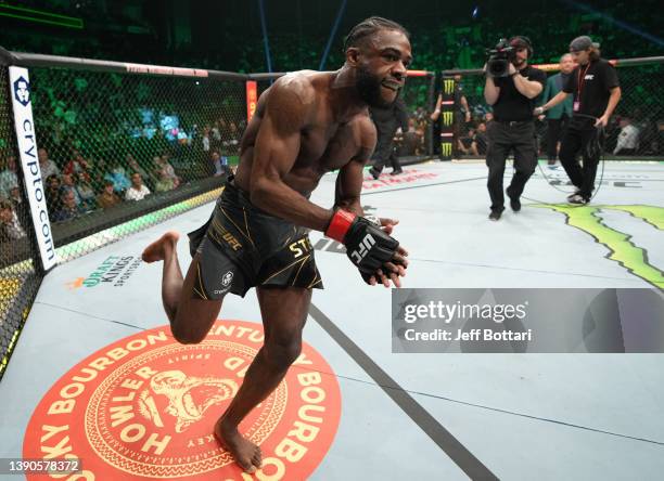 Aljamain Sterling prepares to fight Petr Yan in their UFC bantamweight championship fight during the UFC 273 event at VyStar Veterans Memorial Arena...