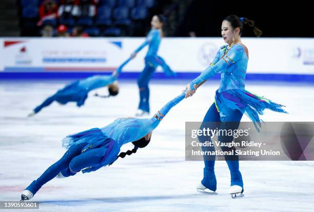 Team Jingu Ice Messengers from Japan compete the Free Program during the ISU World Synchronized Skating Championships at FirstOntario Centre on April...