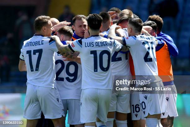 Adam Marusic of SS Lazio celebrates a opening goal with his team mates during the Serie A match between Genoa CFC v SS Lazio on April 10, 2022 in...