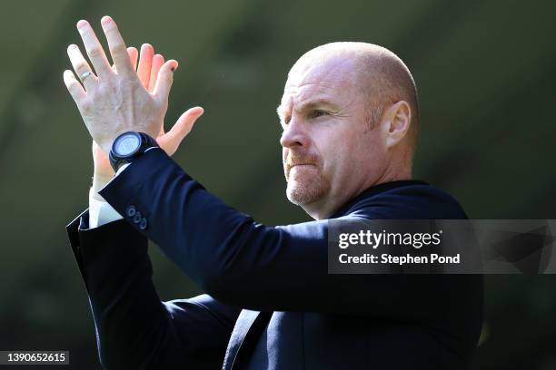 Sean Dyche, Manager of Burnley applauds the fans prior to the Premier League match between Norwich City and Burnley at Carrow Road on April 10, 2022...