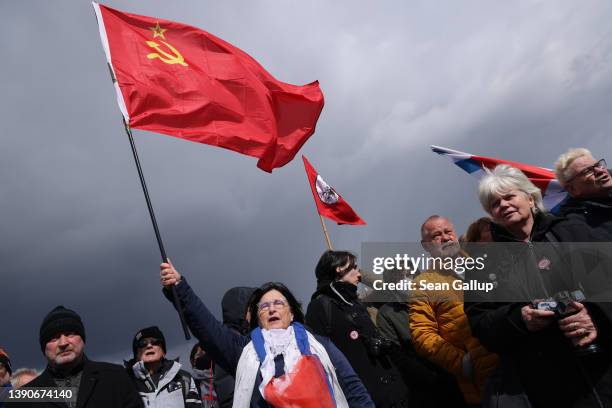 Sympathizer Instrument 187 Communist Sympathizers Photos & High Res Pictures - Getty Images