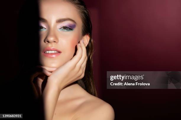 portrait of young beautiful woman - alena model stockfoto's en -beelden