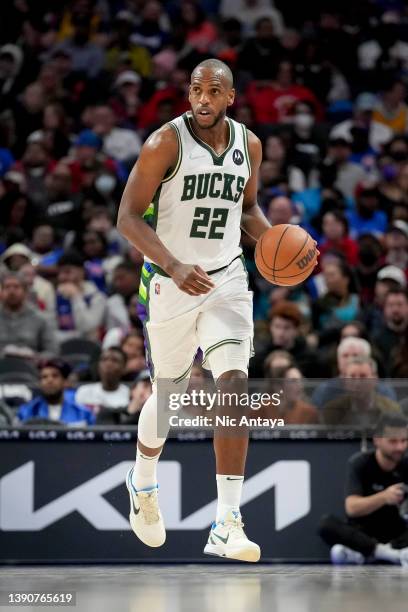 Khris Middleton of the Milwaukee Bucks handles the ball against the Detroit Pistons during the third quarter at Little Caesars Arena on April 08,...