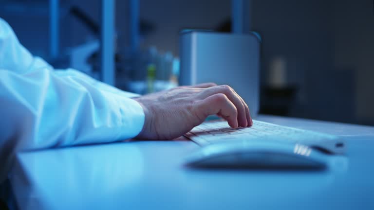 233 Keyboard Hands Lab Stock Videos, Footage, & 4K Video Clips - Getty ...