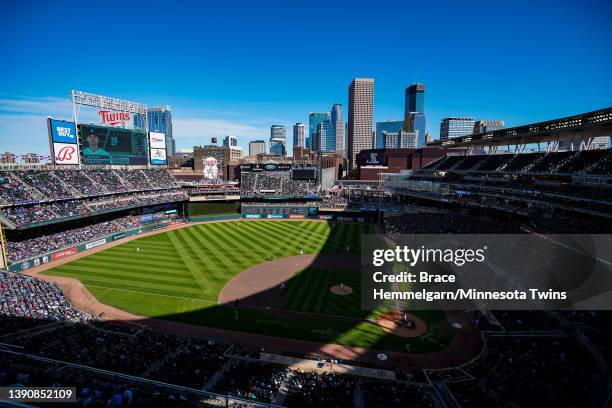 Target Field Fly Over Target Field General View Photos and Premium High Res Pictures - Getty ...