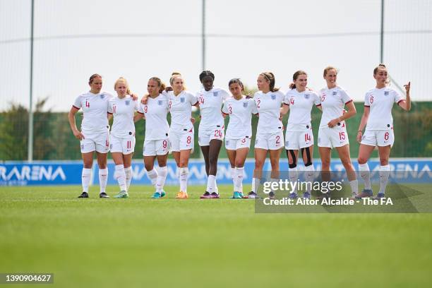 Team of England pose for a picture during the England U23 v Netherlands U23 International women Friendly at Pinatar Arena on April 11, 2022 in...