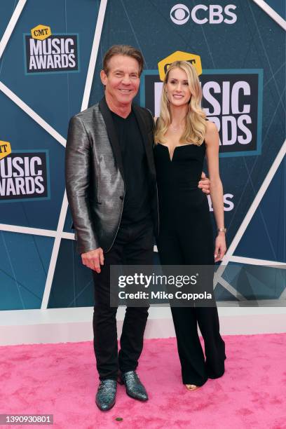 Dennis Quaid and Laura Savoie attend the 2022 CMT Music Awards at Nashville Municipal Auditorium on April 11, 2022 in Nashville, Tennessee.