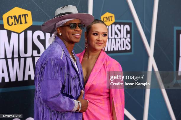 Jimmie Allen and Alexis Gale attend the 2022 CMT Music Awards at Nashville Municipal Auditorium on April 11, 2022 in Nashville, Tennessee.