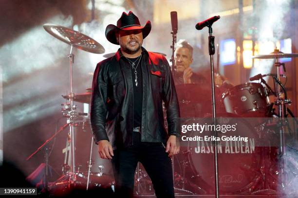 Jason Aldean performs at the 2022 CMT Music Awards at Nashville Municipal Auditorium on April 11, 2022 in Nashville, Tennessee.