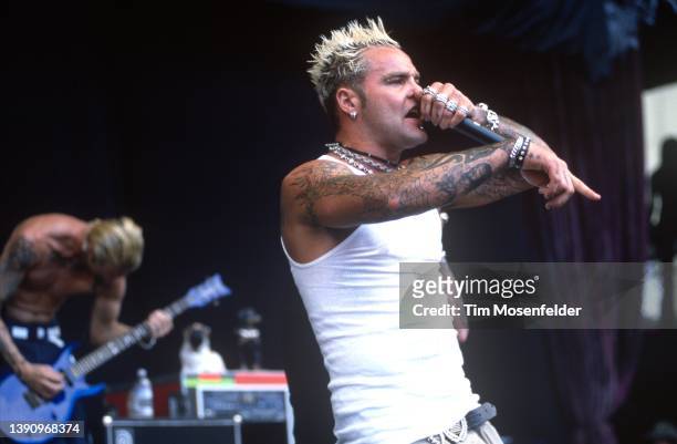 Seth Binzer of Crazy Town performs during Ozzfest 2001 at Shoreline Amphitheatre on June 29, 2001 in Mountain View, California.