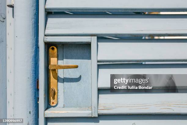 door lock - door lock stock pictures, royalty-free photos & images