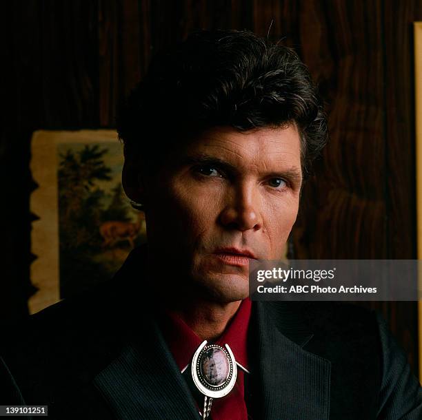 Gallery - Shoot Date: November 29, 1989. EVERETT MCGILL