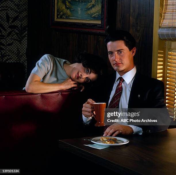 Gallery - Shoot Date: November 20, 1989. SHERILYN FENN;KYLE MACLACHLAN