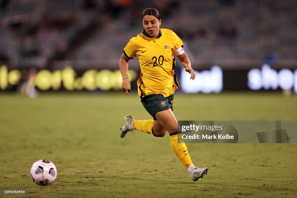 Australia v New Zealand