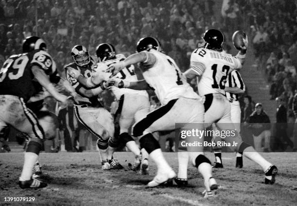 Pittsburgh Steelers QB Terry Bradshaw during game action of Los Angeles Rams against Pittsburgh Steelers, December 20, 1975 in Los Angeles,...