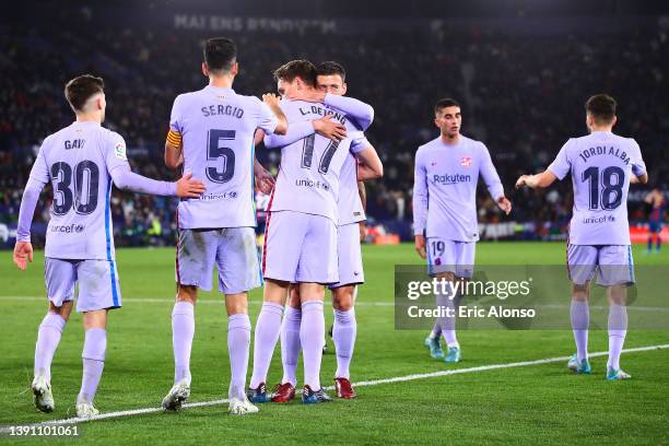 Luuk de Jong of FC Barcelona celebrates scoring his side's 3rd goal with his team mates during the La Liga Santander match between Levante UD and FC...