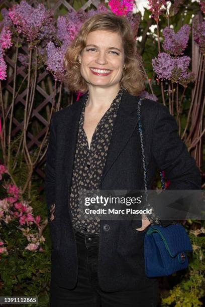 Sarah Biasini attends "La Closerie Des Lilas" Literary Awards 2022 At La Closerie Des Lilas on April 12, 2022 in Paris, France.